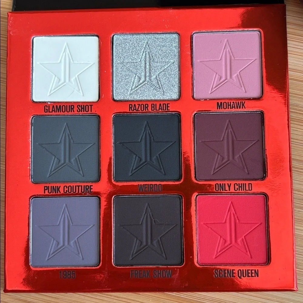 Brand New Jeffree Star Weirdo Mini Palette Halloween Gothic & 18-Piece Brush Set